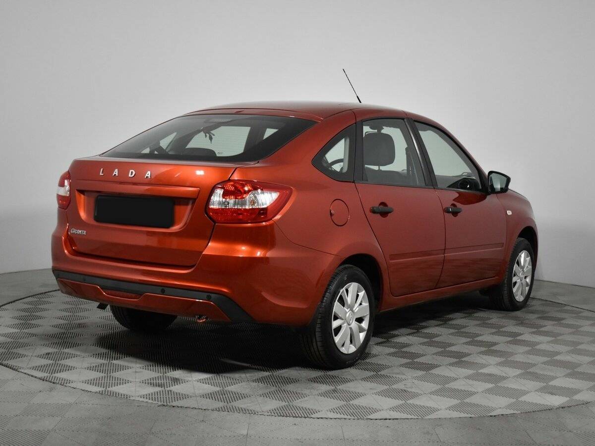 Lada (ВАЗ) Granta с пробегом — 2020 год. Фото: #4