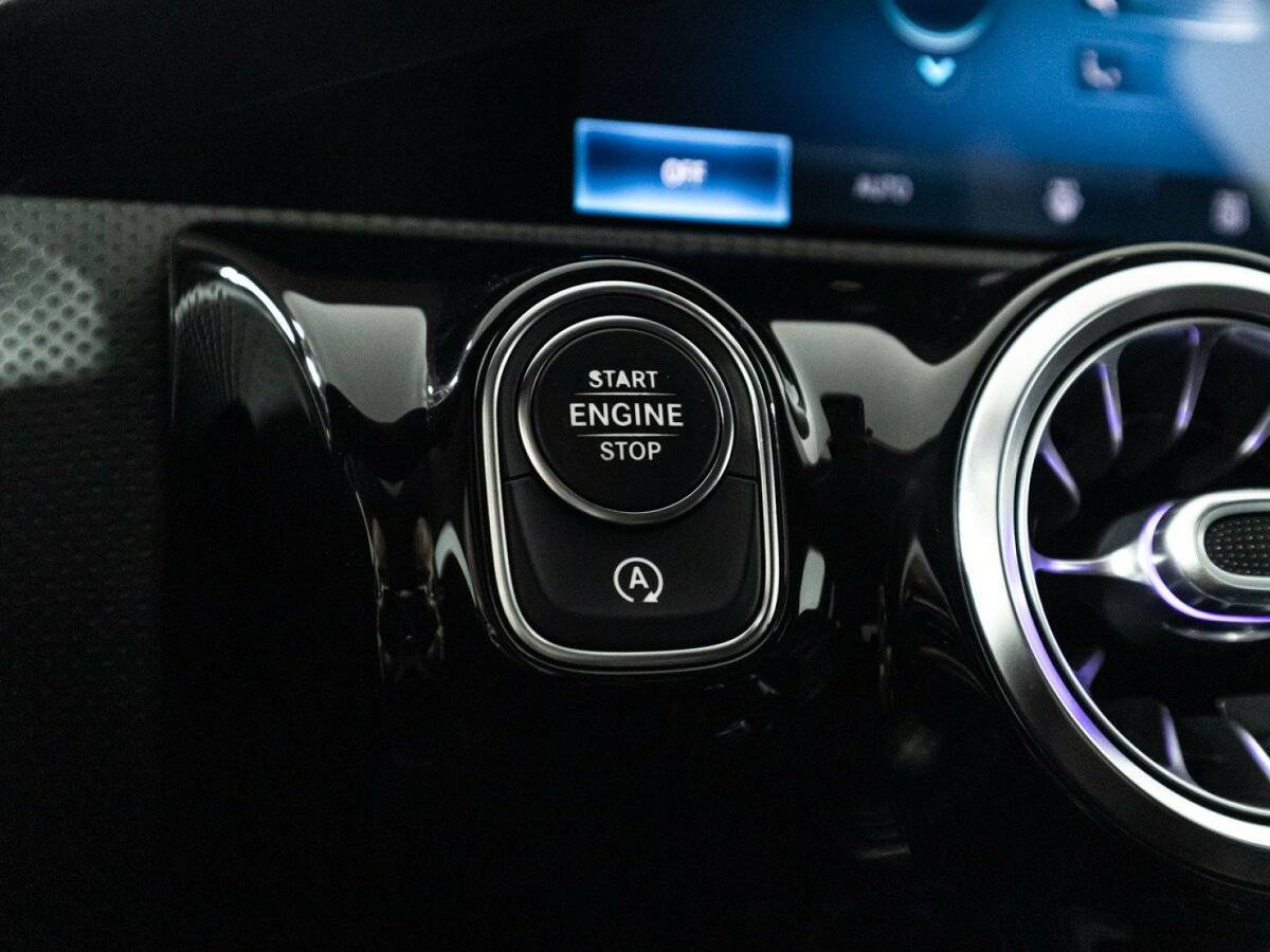 Mercedes-Benz A-Класс с пробегом — 2018 год. Фото: #17