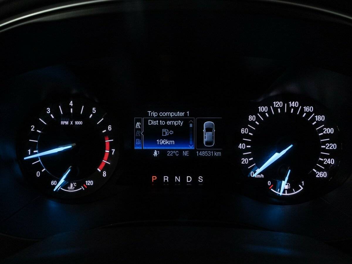 Ford Mondeo с пробегом — 2015 год. Фото: #11