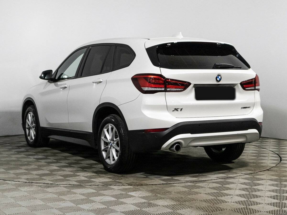 BMW X1 с пробегом — 2019 год. Фото: #6