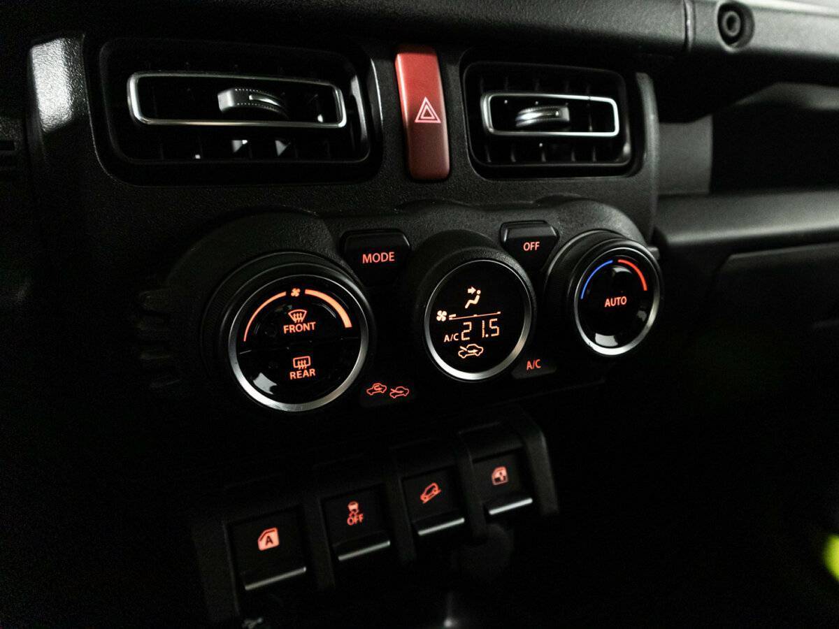 Suzuki Jimny с пробегом — 2019 год. Фото: #15