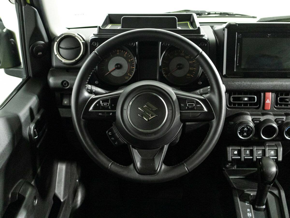 Suzuki Jimny с пробегом — 2019 год. Фото: #16