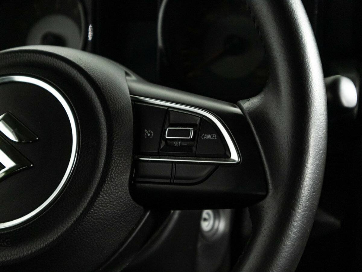 Suzuki Jimny с пробегом — 2019 год. Фото: #17