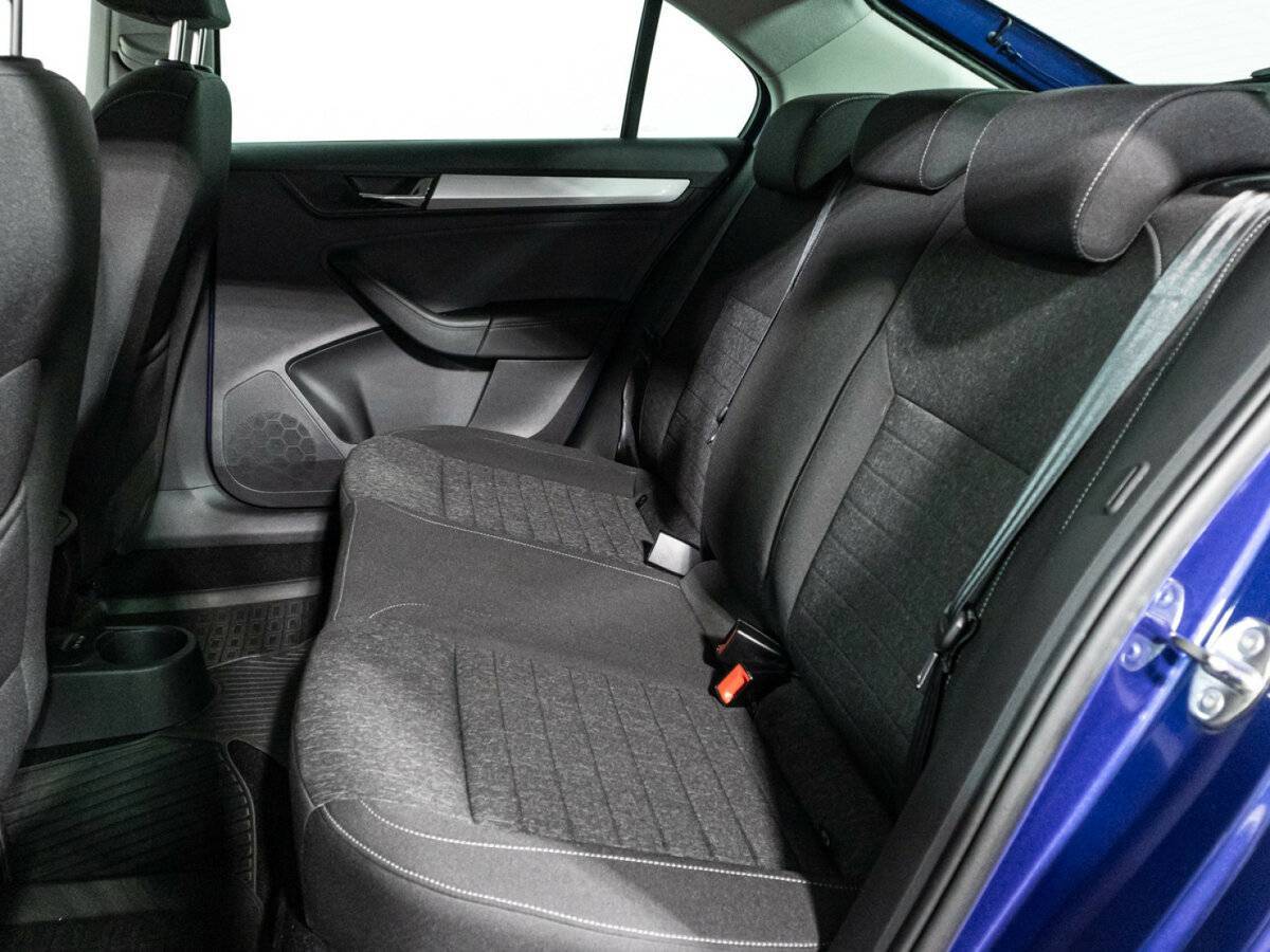 Skoda Rapid с пробегом — 2021 год. Фото: #9