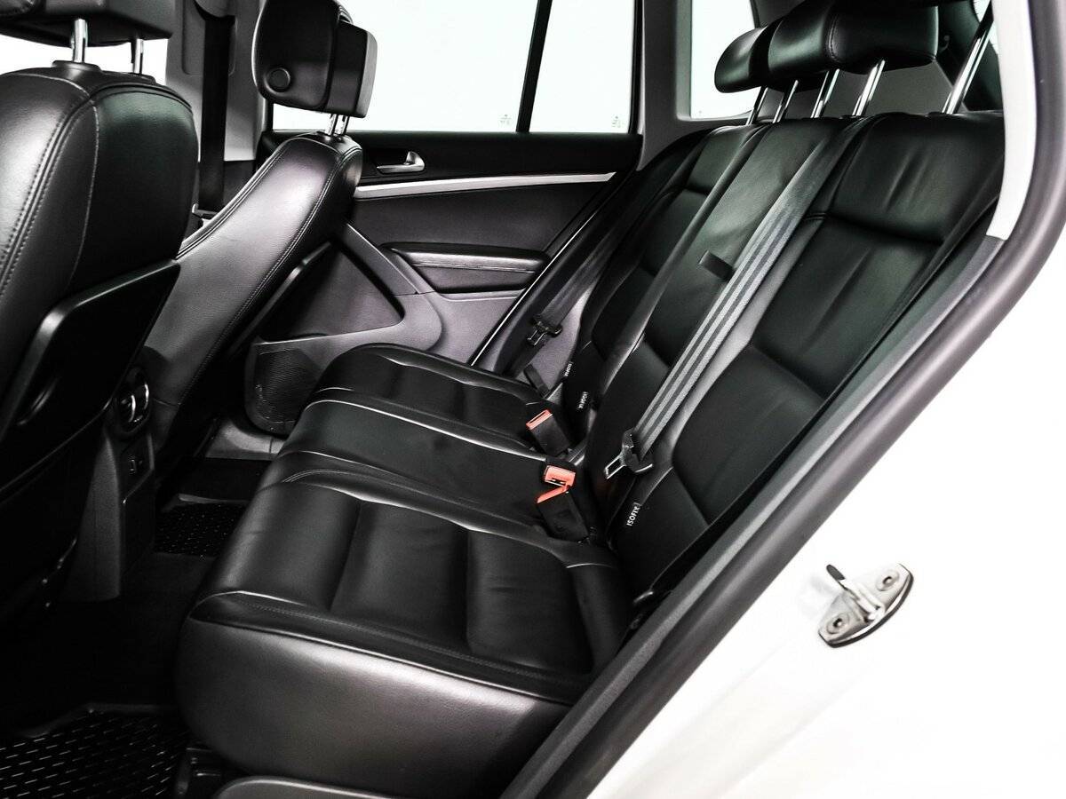 Volkswagen Tiguan с пробегом — 2012 год. Фото: #12