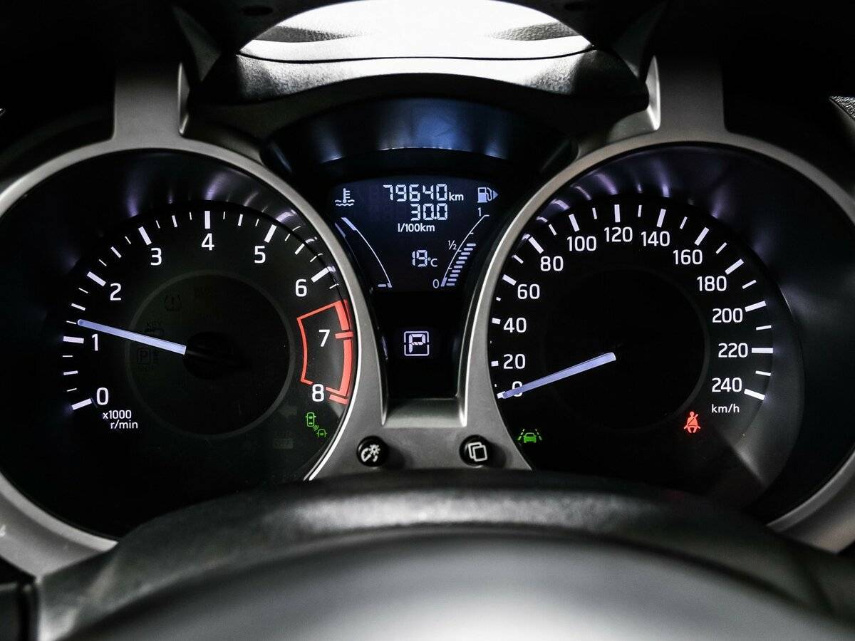 Nissan Juke с пробегом — 2018 год. Фото: #9