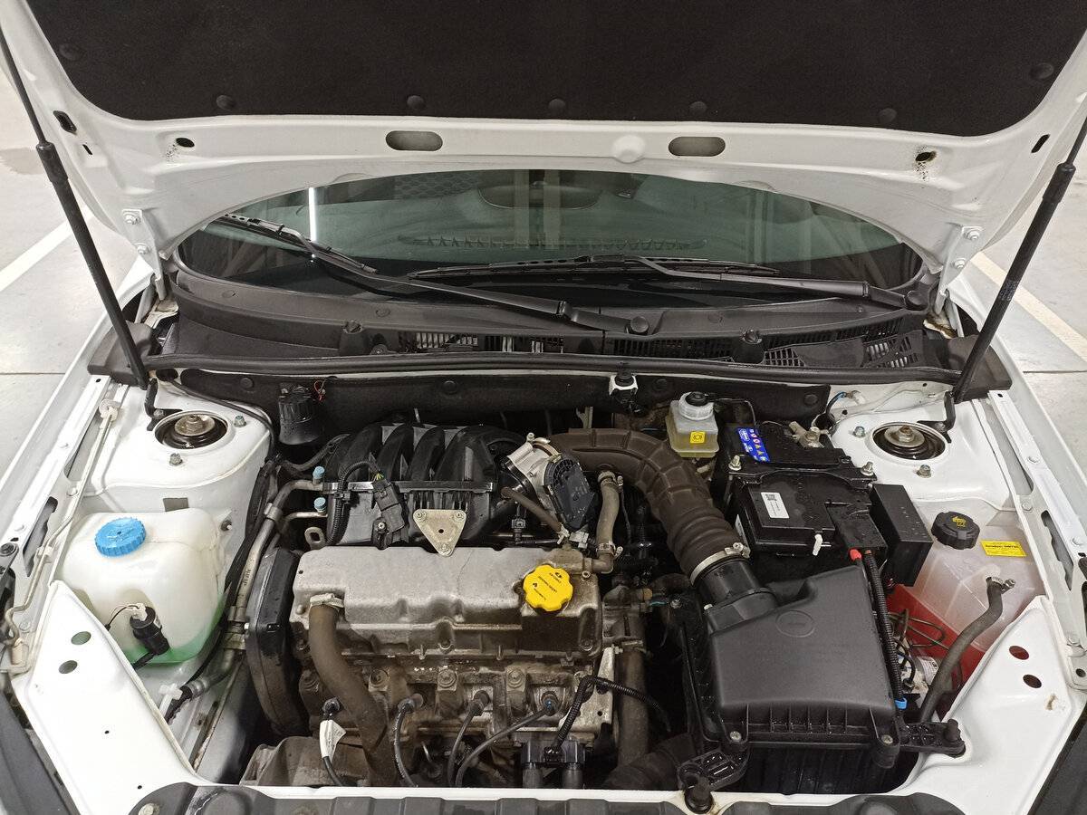 Lada (ВАЗ) Granta с пробегом — 2023 год. Фото: #8