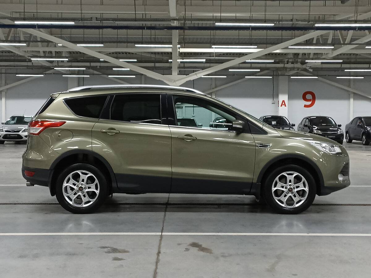 Ford Kuga с пробегом — 2014 год. Фото: #3
