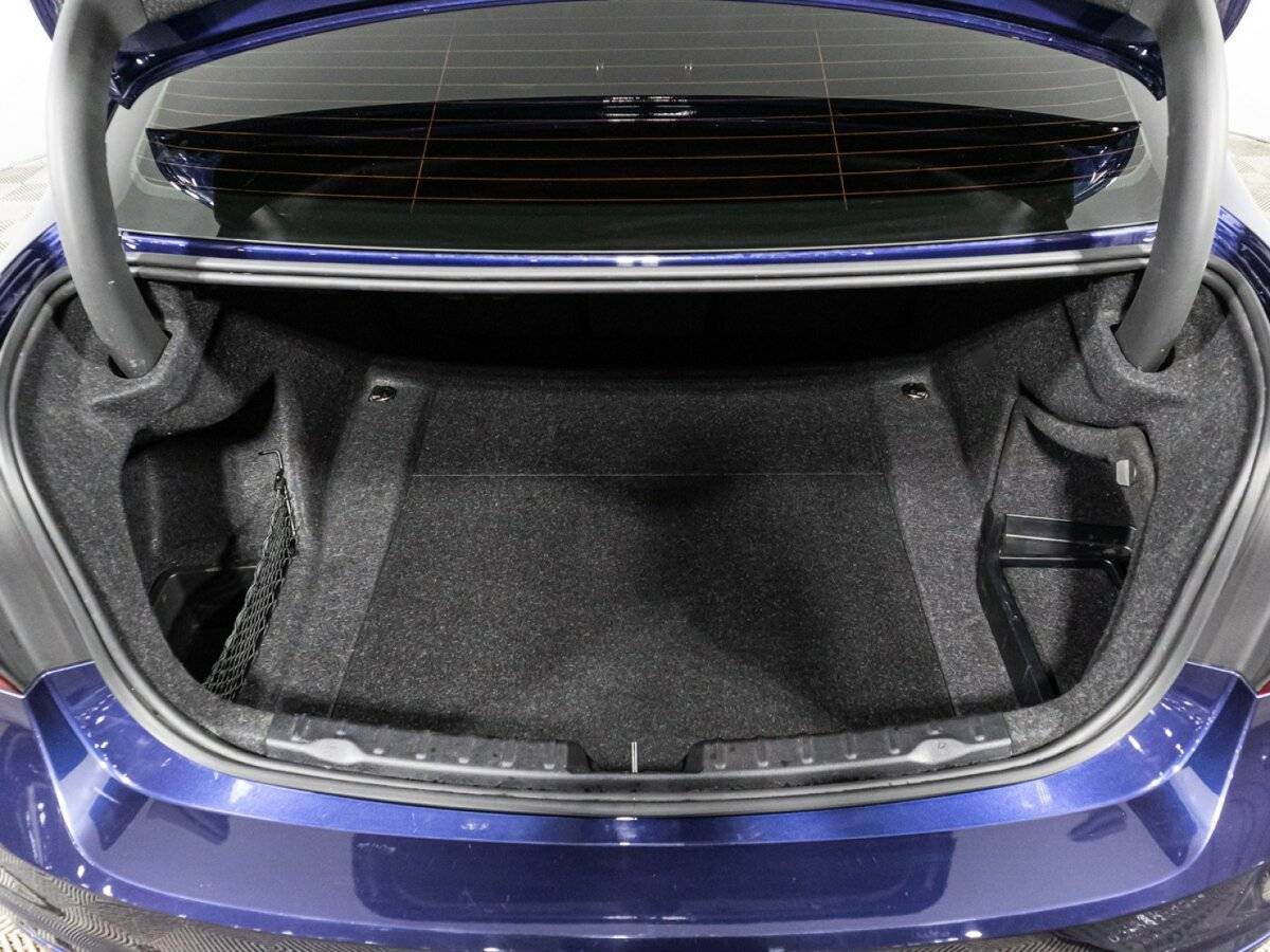 BMW 3 серии с пробегом — 2018 год. Фото: #20