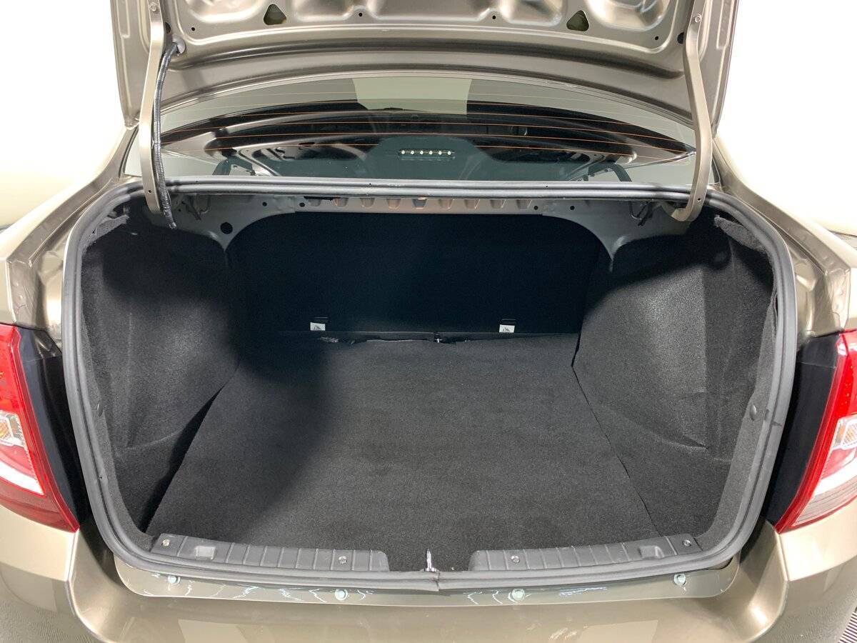 Lada (ВАЗ) Granta с пробегом — 2024 год. Фото: #18