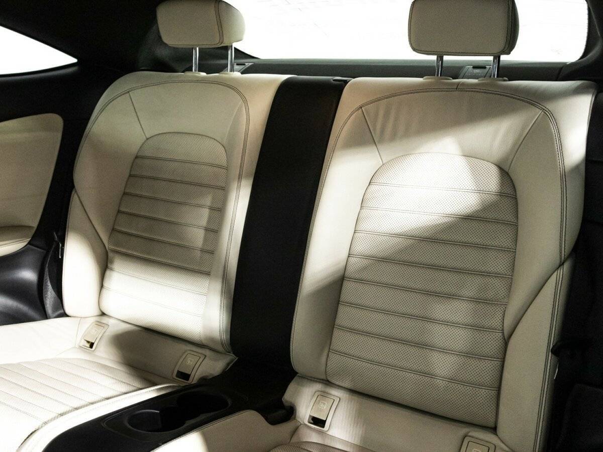 Mercedes-Benz C-Класс с пробегом — 2018 год. Фото: #9