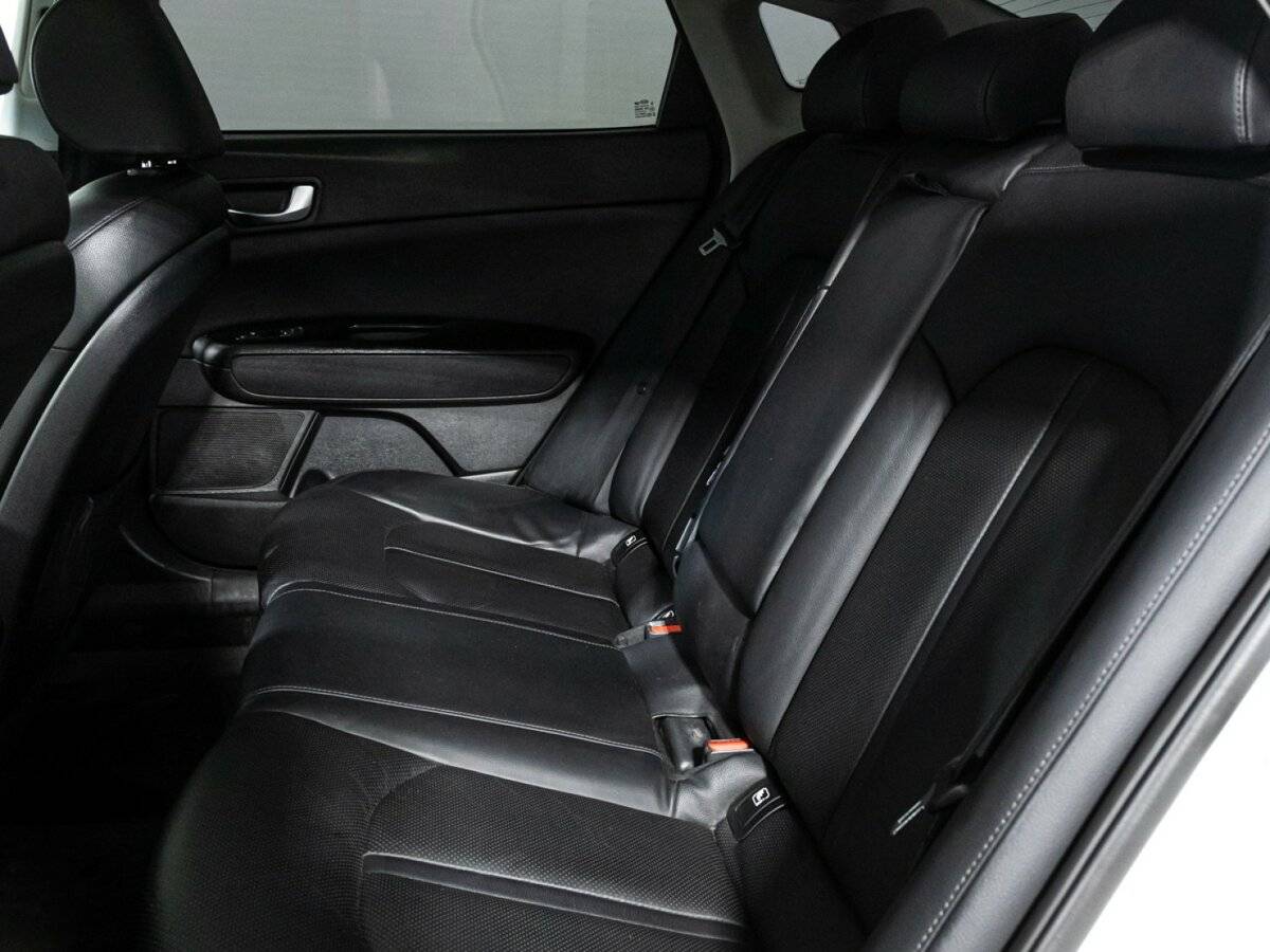 Kia Optima с пробегом — 2019 год. Фото: #9