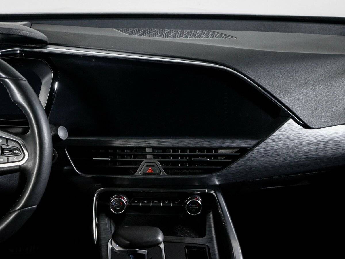 Geely Tugella с пробегом — 2021 год. Фото: #12