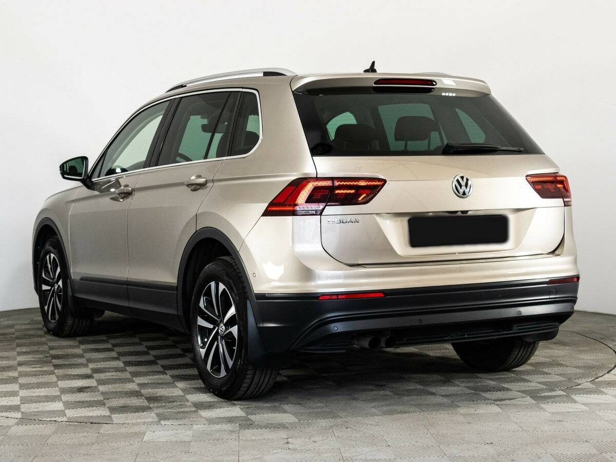 Volkswagen Tiguan с пробегом — 2019 год. Фото: #6