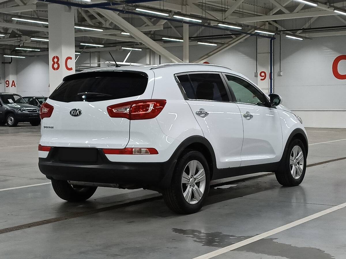 Kia Sportage с пробегом — 2013 год. Фото: #4