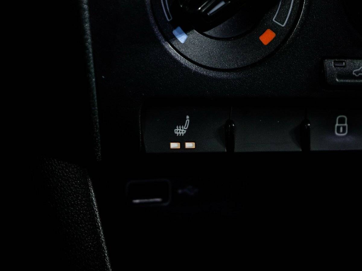 Skoda Rapid с пробегом — 2019 год. Фото: #19