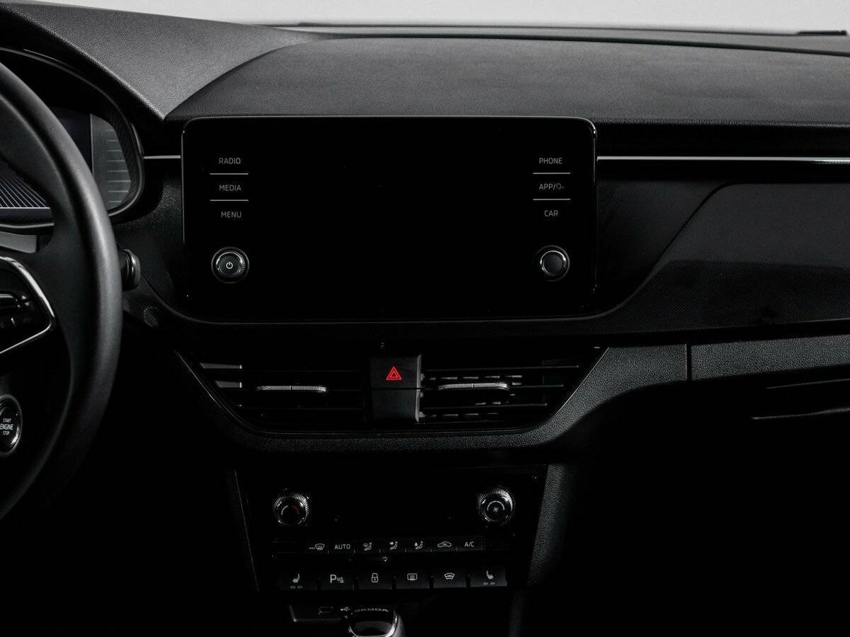 Skoda Rapid с пробегом — 2022 год. Фото: #12