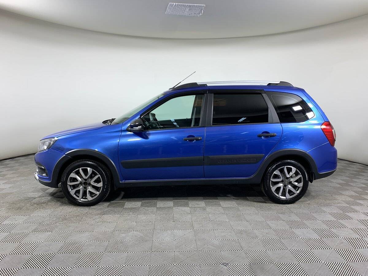 Lada (ВАЗ) Granta с пробегом — 2020 год. Фото: #7