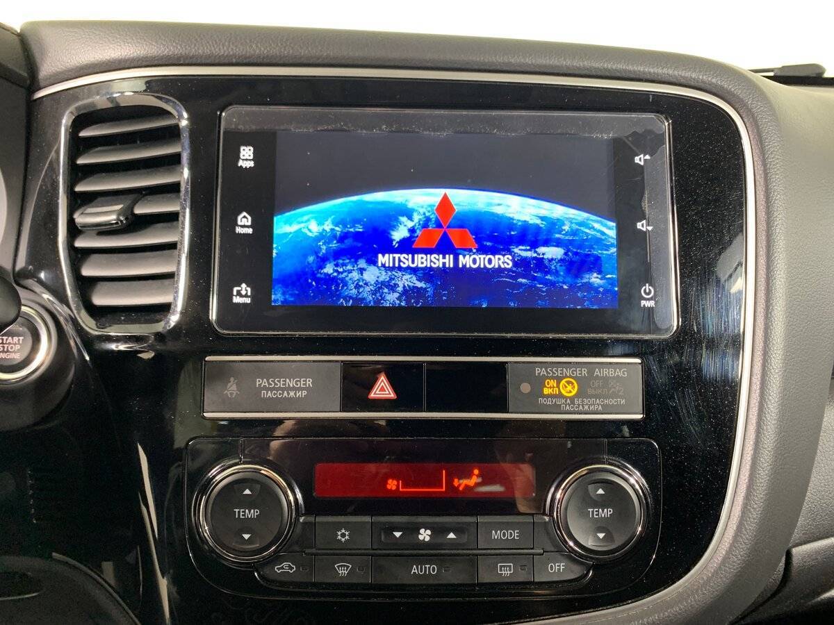 Mitsubishi Outlander с пробегом — 2019 год. Фото: #14