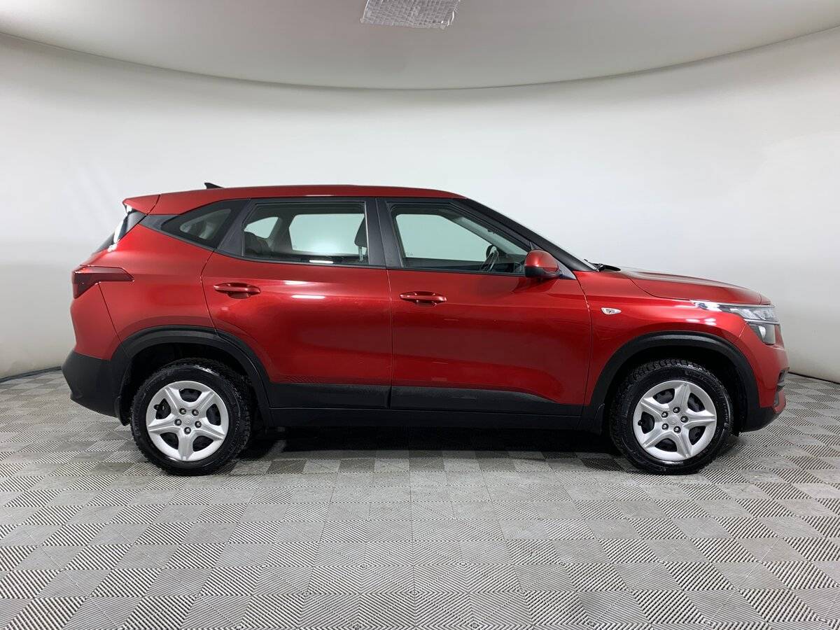 Kia Seltos с пробегом — 2020 год. Фото: #3