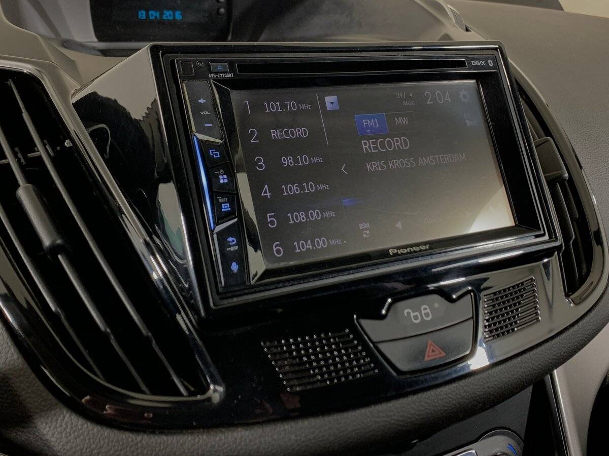 Ford Kuga с пробегом — 2016 год. Фото: #14