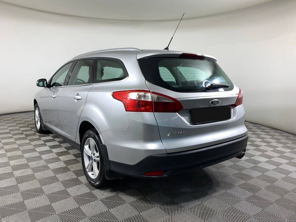 Ford Focus с пробегом — 2012 год. Фото: #6