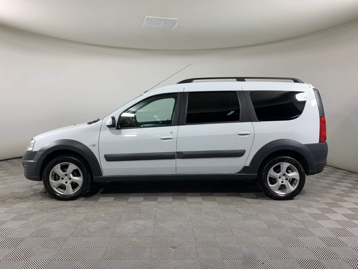 Lada (ВАЗ) Largus с пробегом — 2018 год. Фото: #7