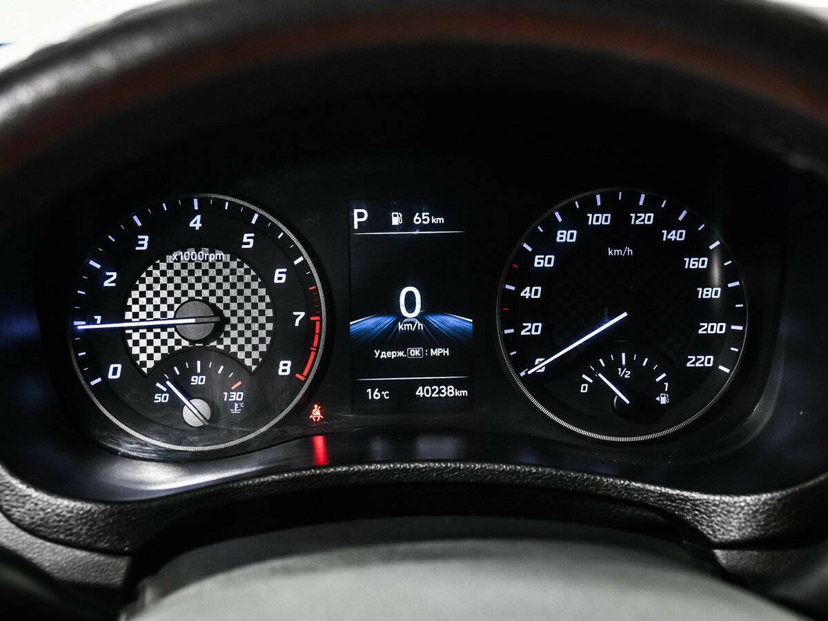 Hyundai Solaris с пробегом — 2021 год. Фото: #9