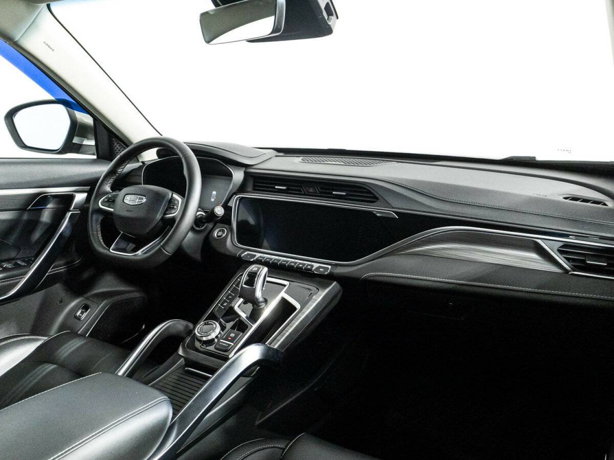 Geely Atlas Pro с пробегом — 2022 год. Фото: #8