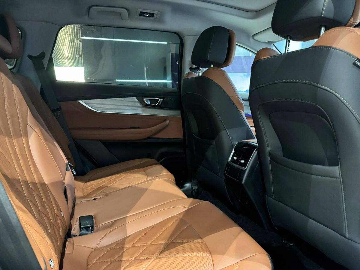 Chery Tiggo 8 Pro Max с пробегом — 2023 год. Фото: #12