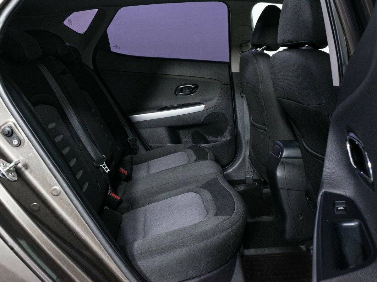 Kia Ceed с пробегом — 2012 год. Фото: #11