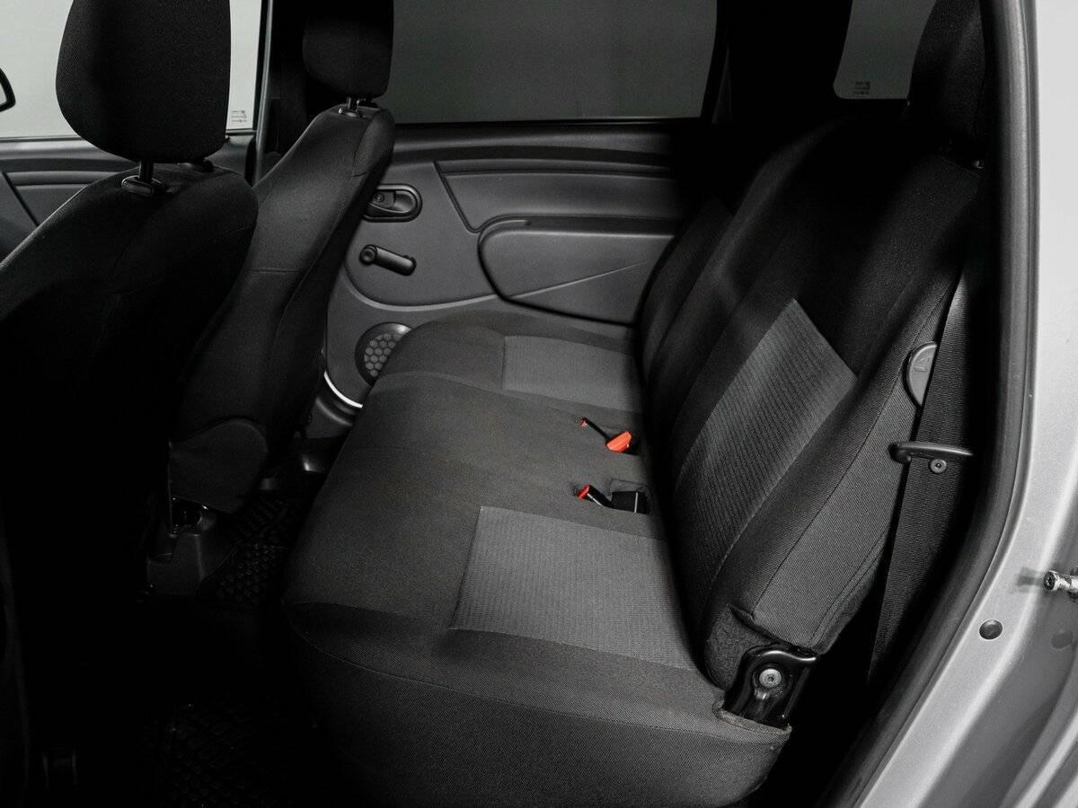 Lada (ВАЗ) Largus с пробегом — 2021 год. Фото: #9