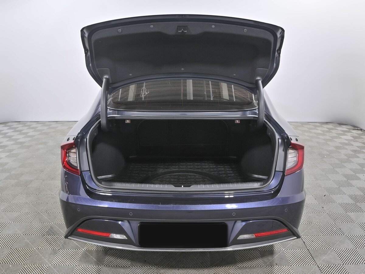 Hyundai Sonata с пробегом — 2022 год. Фото: #6