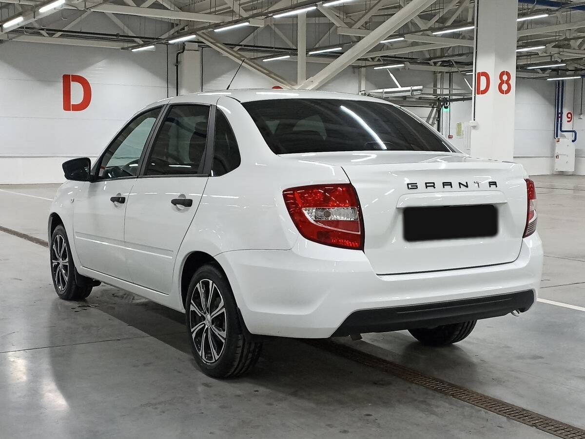 Lada (ВАЗ) Granta с пробегом — 2021 год. Фото: #6