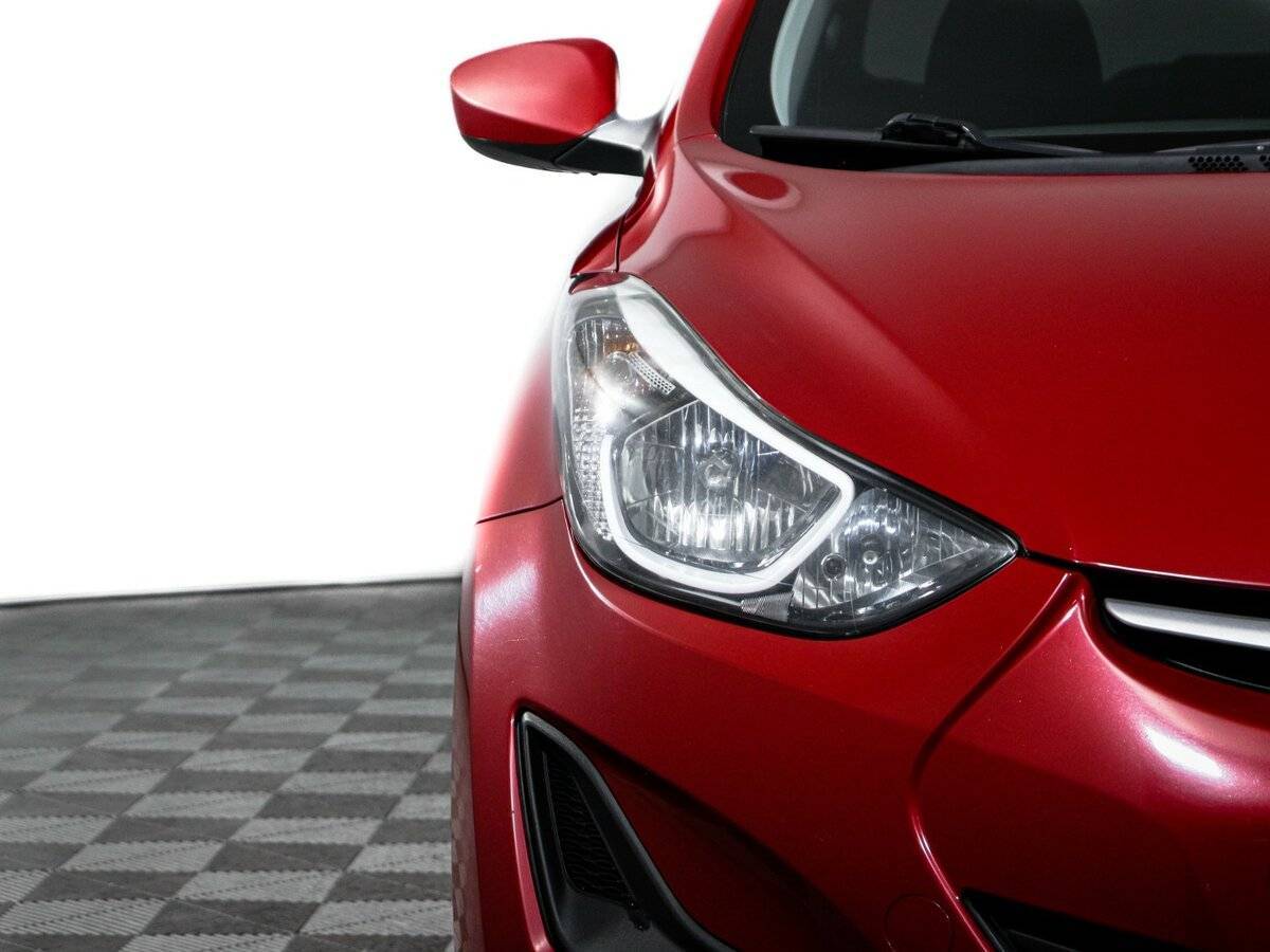 Hyundai Elantra с пробегом — 2015 год. Фото: #16