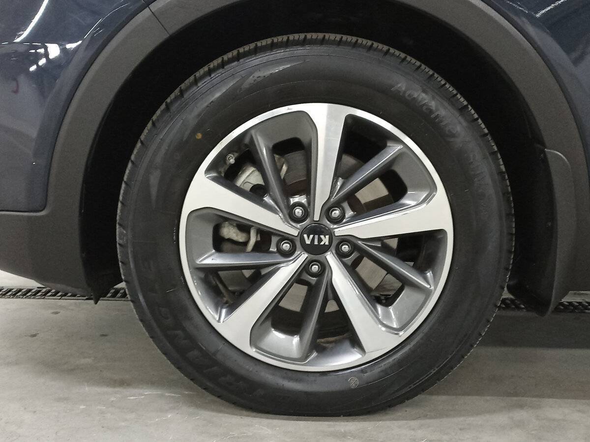 Kia Sorento с пробегом — 2019 год. Фото: #17