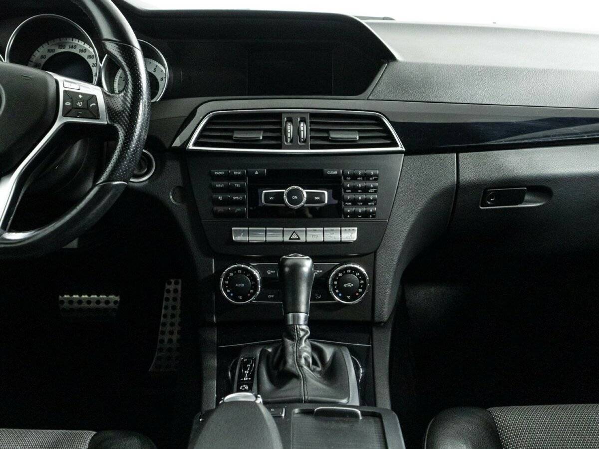 Mercedes-Benz C-Класс с пробегом — 2012 год. Фото: #12