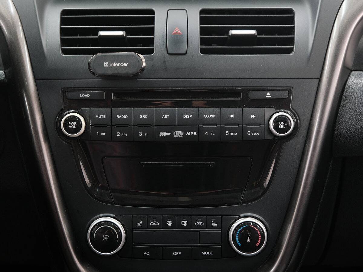 FAW Besturn X80 с пробегом — 2017 год. Фото: #15