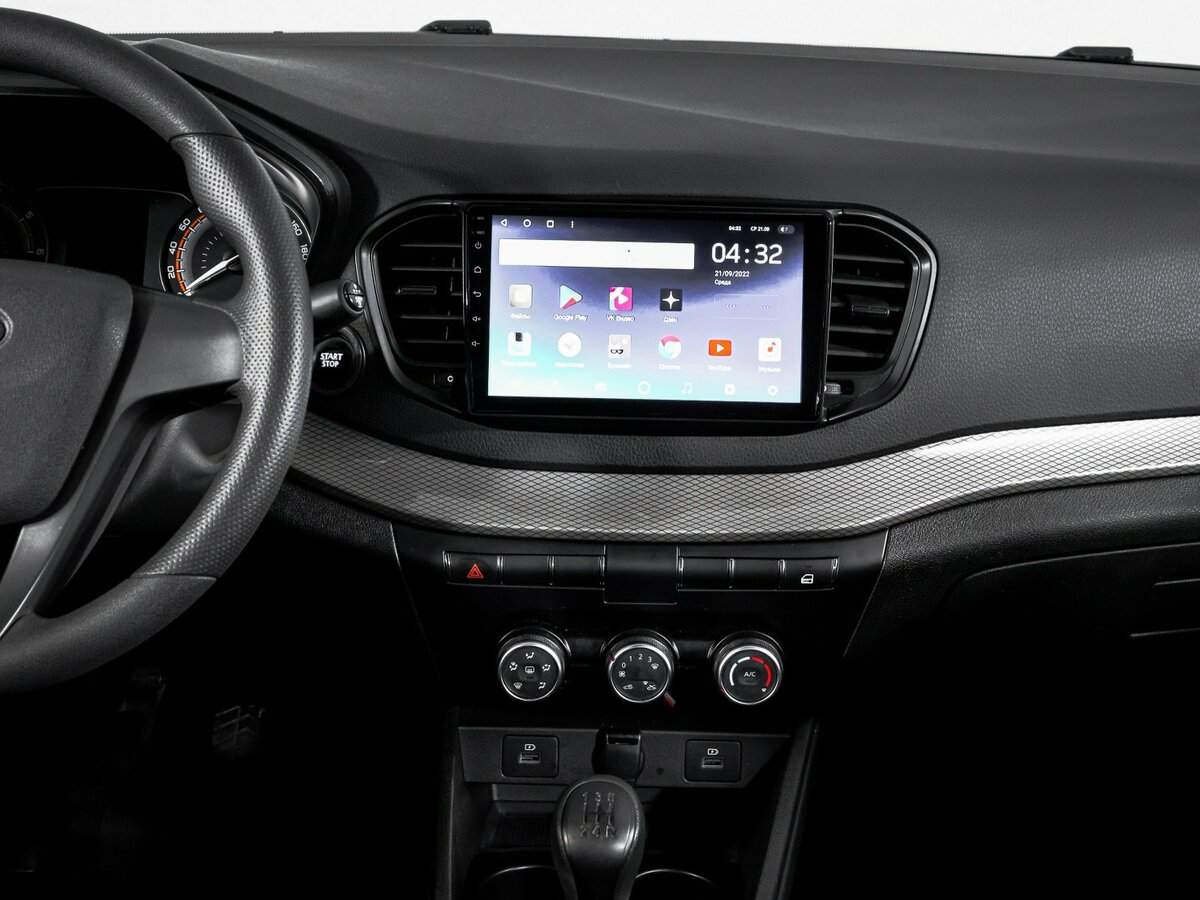 Lada (ВАЗ) Vesta с пробегом — 2023 год. Фото: #12