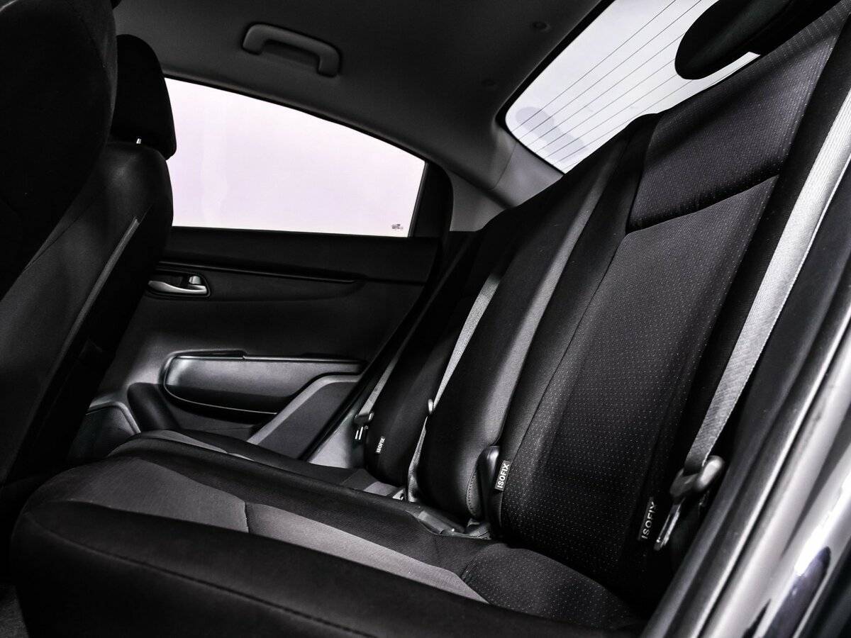 Kia Rio с пробегом — 2020 год. Фото: #13