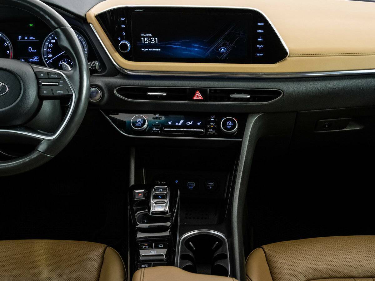 Hyundai Sonata с пробегом — 2020 год. Фото: #14