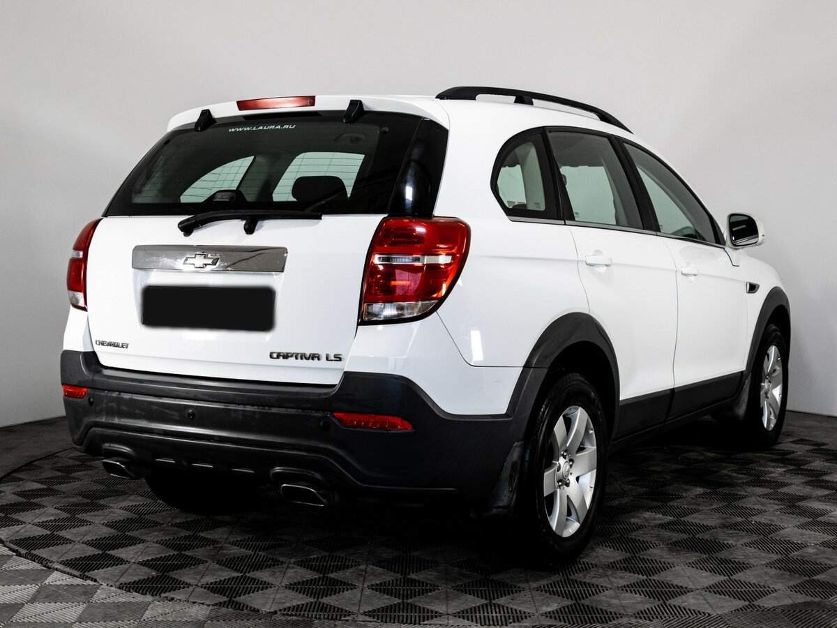 Chevrolet Captiva с пробегом — 2014 год. Фото: #3