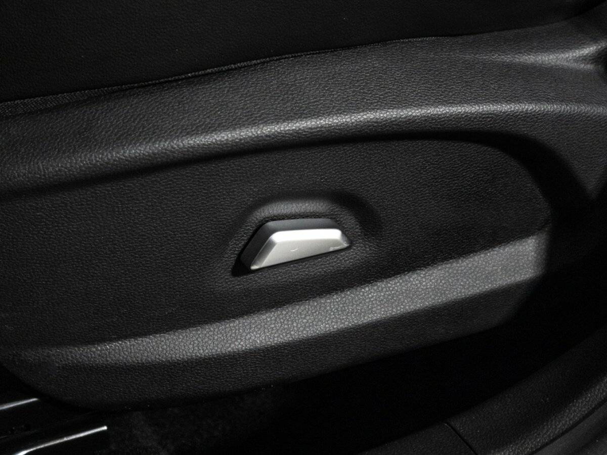 Москвич 3 с пробегом — 2023 год. Фото: #15