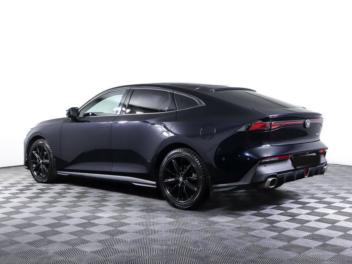 Changan UNI-V с пробегом — 2023 год. Фото: #6