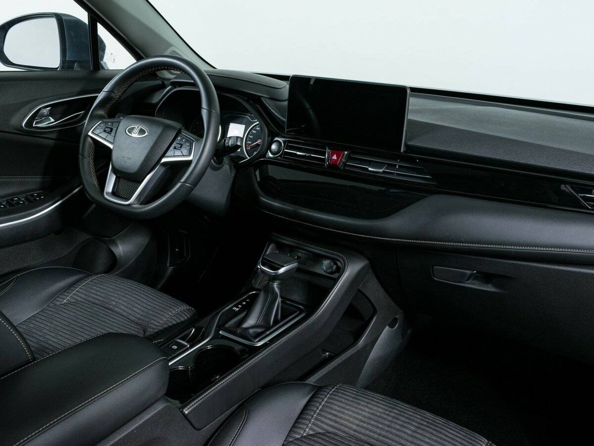 Москвич 3 с пробегом — 2023 год. Фото: #6