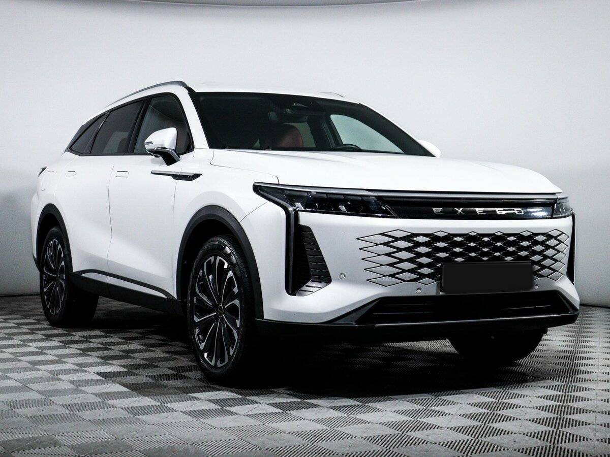 EXEED RX с пробегом — 2023 год. Фото: #2