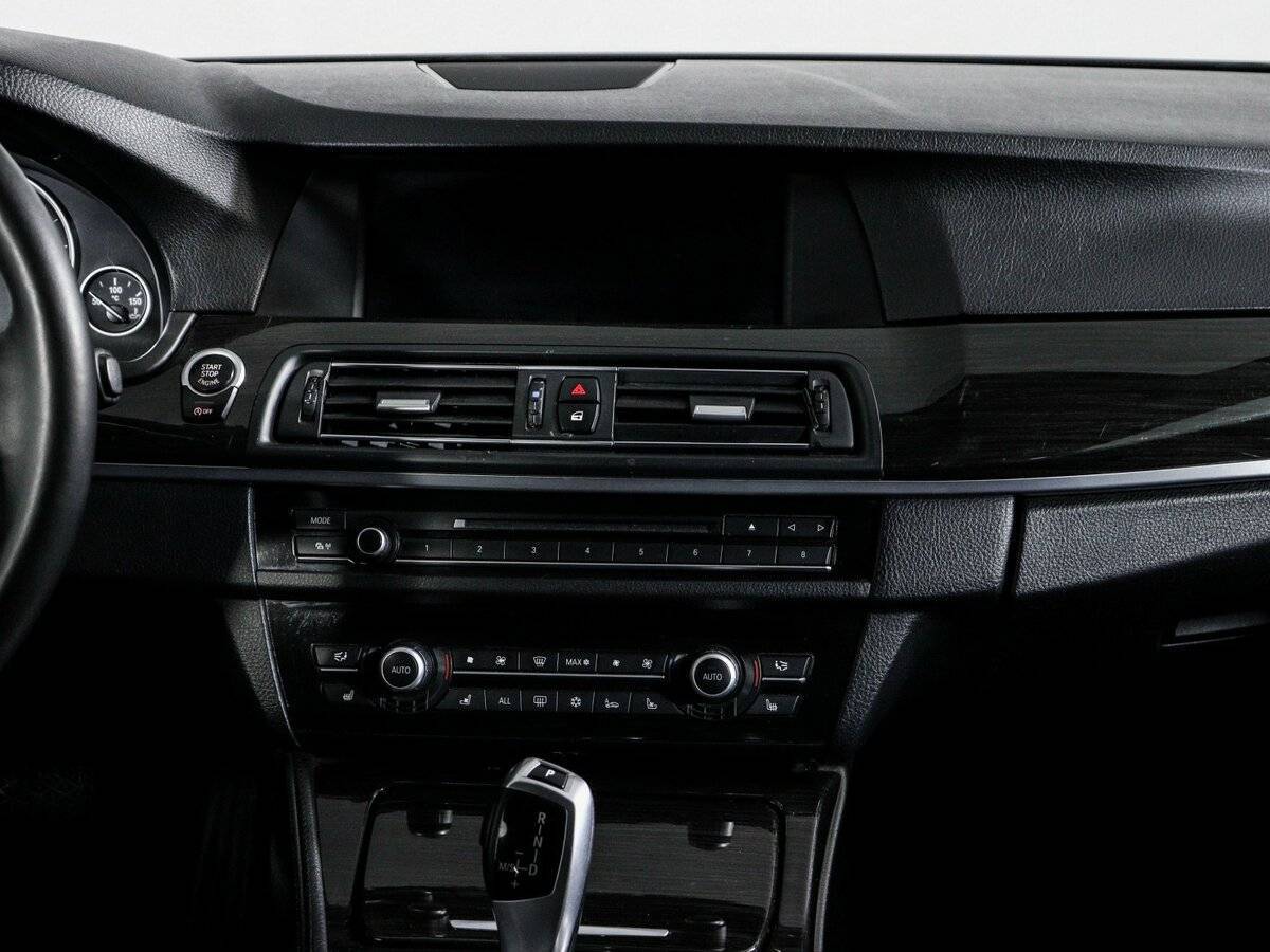 BMW 5 серии с пробегом — 2012 год. Фото: #12