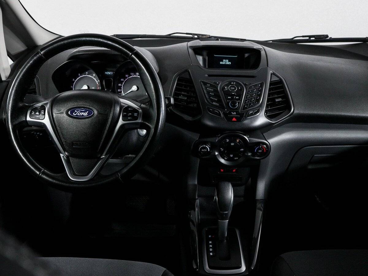 Ford EcoSport с пробегом — 2015 год. Фото: #11