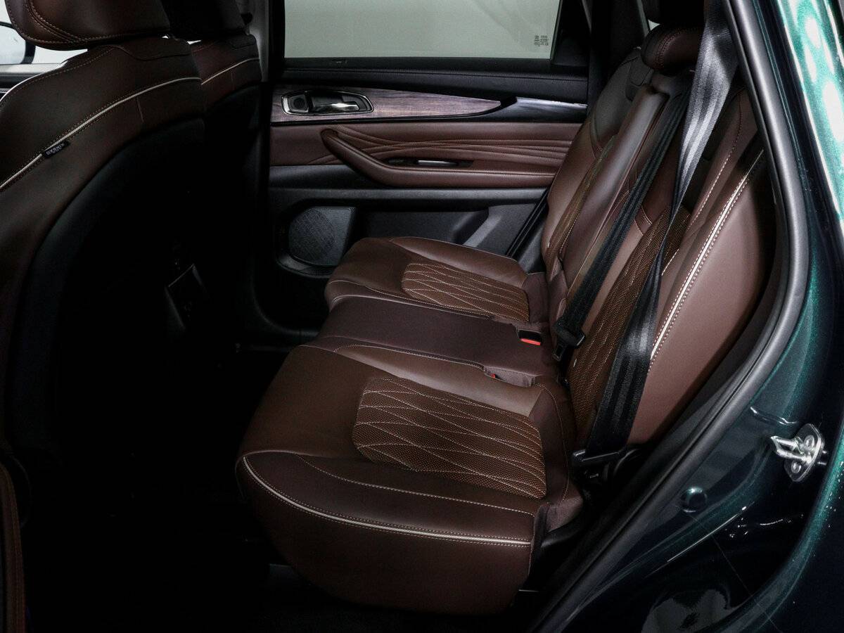 EXEED VX с пробегом — 2022 год. Фото: #9