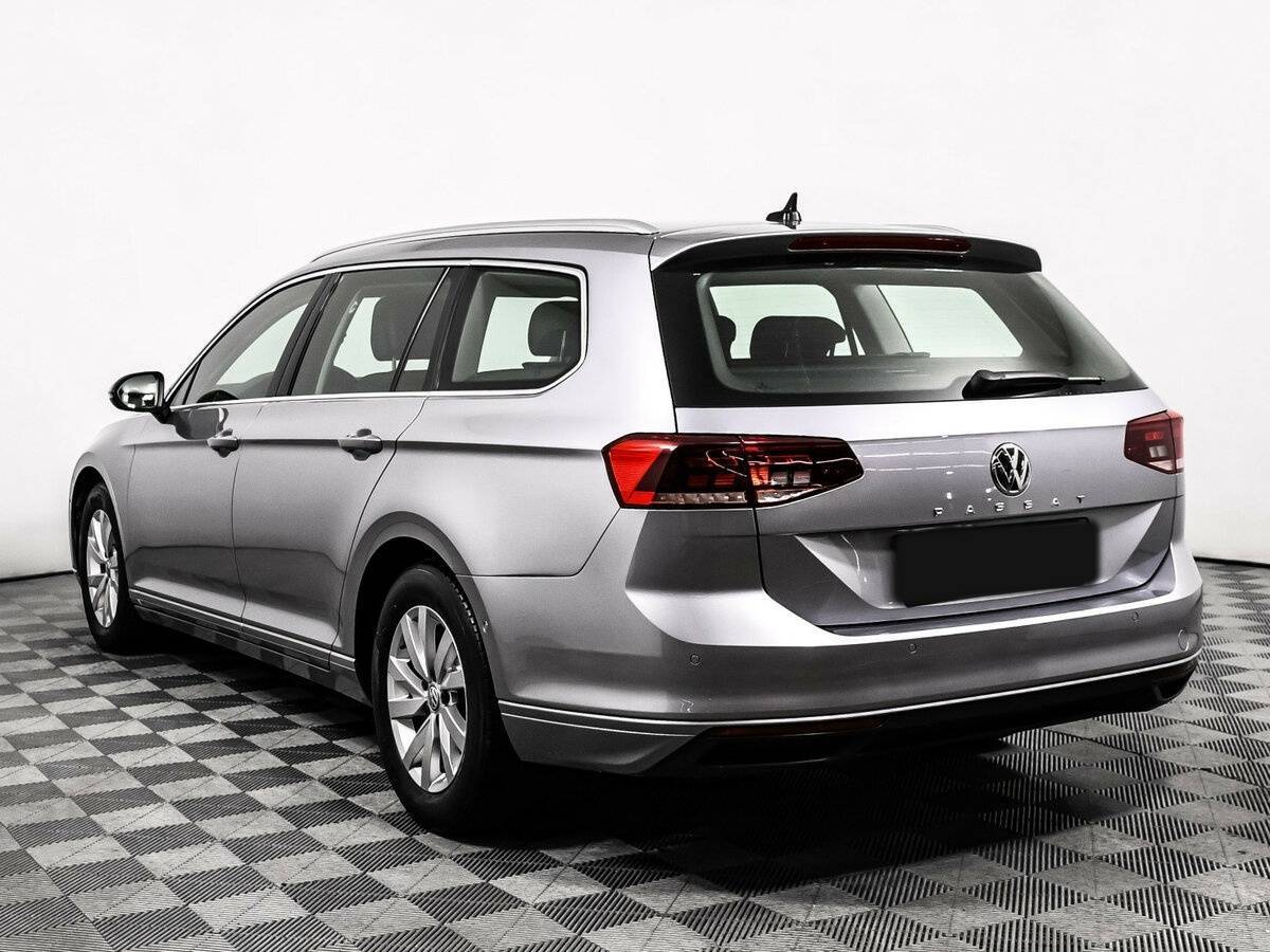 Volkswagen Passat с пробегом — 2019 год. Фото: #6